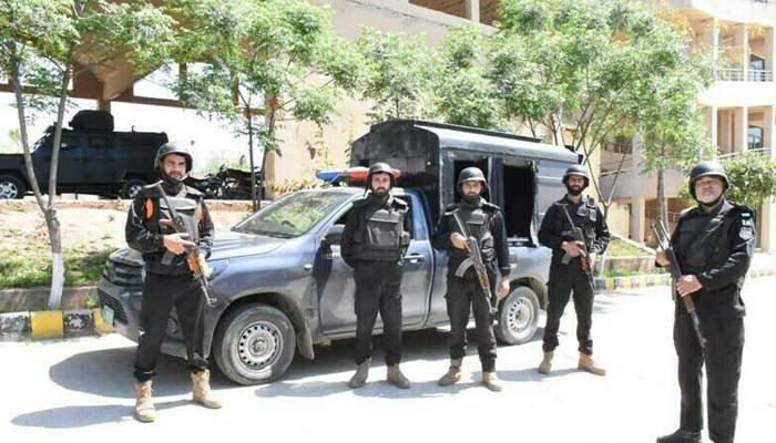 دہشتگردوں کی ملی بھگت سے 12 کلو سونا لوٹنے والا سی ٹی ڈی اہلکار گرفتار