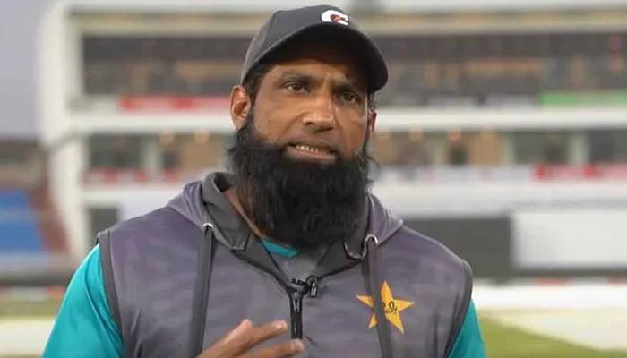 پی سی بی کا محمد یوسف کا استعفیٰ منظور کرنے سے انکار
