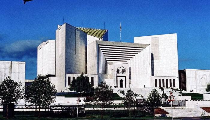 فوجی عدالتوں کے کیس میں نئے بنچ کی تشکیل کیلئے جوڈیشل کمیشن سے رجوع کرنے کا فیصلہ