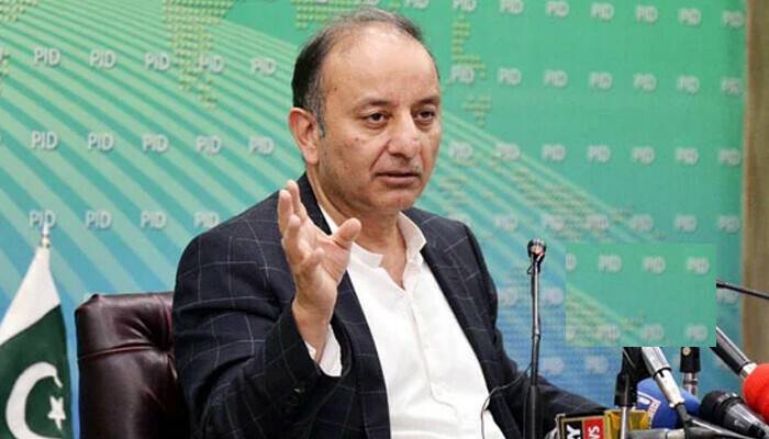 مصدق ملک سے اختلافات، پیٹرولیم ڈویژن کا ایک اور افسر مستعفی