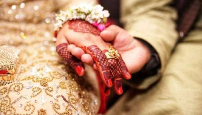 شادی کا جھانسہ دیکرلوٹنے والی دلہن کوگرفتار کرلیاگیا