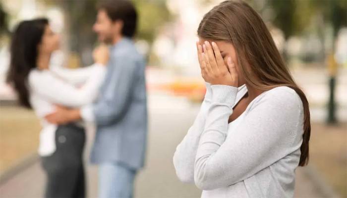 بیوی کا باس کیساتھ ناجائز تعلق سےانکار،شوہر نےبڑاقدم اُٹھالیا