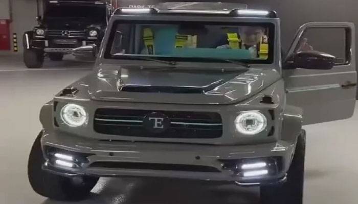 روس: کم عمر نوجوانوں کیلئے منی مرسڈیز جی ویگن متعارف، قیمت آپ کو حیران کردے گی