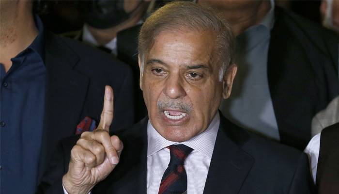 وزیراعظم کا گھریلو صارفین کو گیس کی بلا تعطل فراہمی یقینی بنانے کا حکم