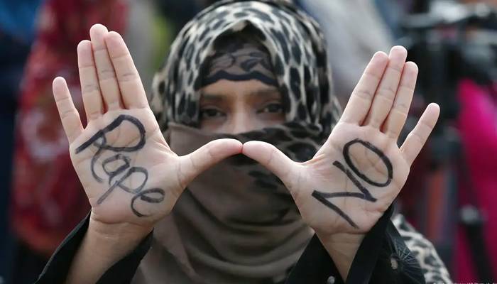 مودی کے10سالہ اقتدار میں اقلیتی خواتین کیخلاف جنسی زیادتی کے کیسز میں ہوشربا اضافہ
