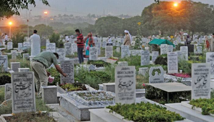 کراچی  میں  رجسٹرڈ قبرستانوں میں تدفین کیلئے سرکاری نرخ مقرر