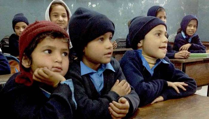 موسم سرما کی تعطیلات میں اضافے سے متعلق محکمہ تعلیم پنجاب کی وضاحت