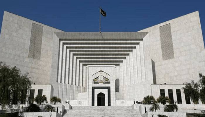 سویلینزکا ملٹری عدالت میں ٹرائل:اگرکوئی آرمی افسرآئین معطل کرے تو کیاسزا ہے؟عدالت