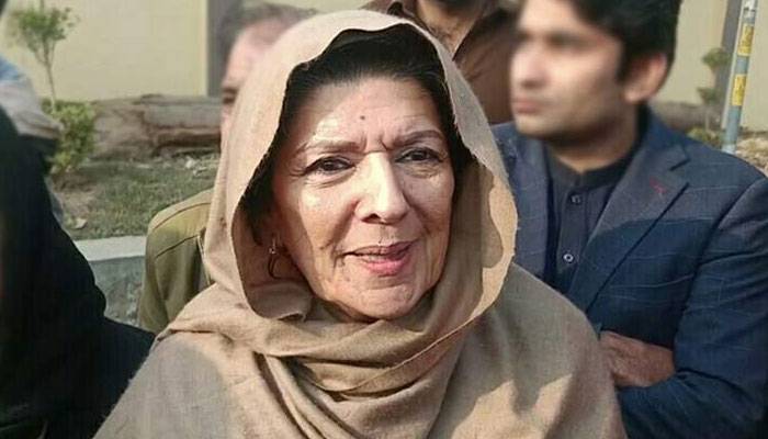  عمران خان نے سہولت کاری کی تو اس پر جواب نواز شریف کو بھی دینا ہوگا، علیمہ خان