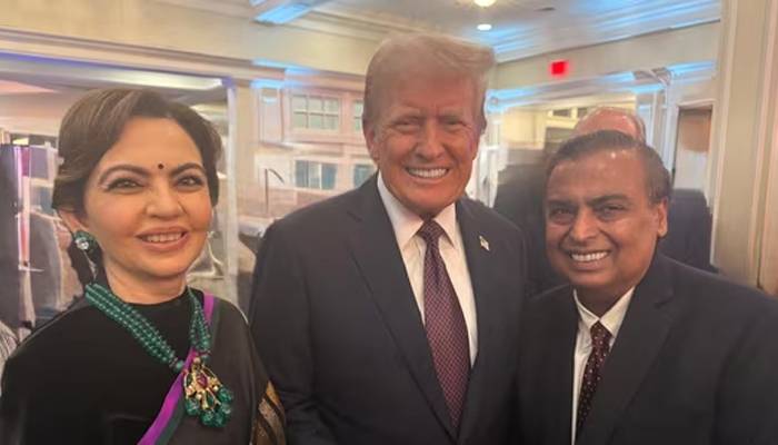Mukesh & Anita ambani with donald trump