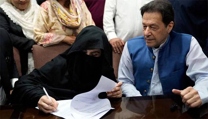 190 ملین پاؤنڈ کیس کا فیصلہ، بانی پی ٹی آئی اور بشریٰ بی بی نے بڑا قدم اٹھا لیا