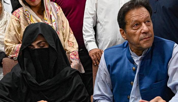 عمران خان سےبشریٰ بی بی کی ملاقات کیوں نہ ہوسکی؟فیصل چودھری کابڑاانکشاف