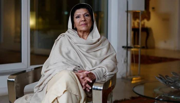 جس مرضی جج کو بٹھا لیں عمران خان کوئی ڈیل نہیں کریں گے،علیمہ خان