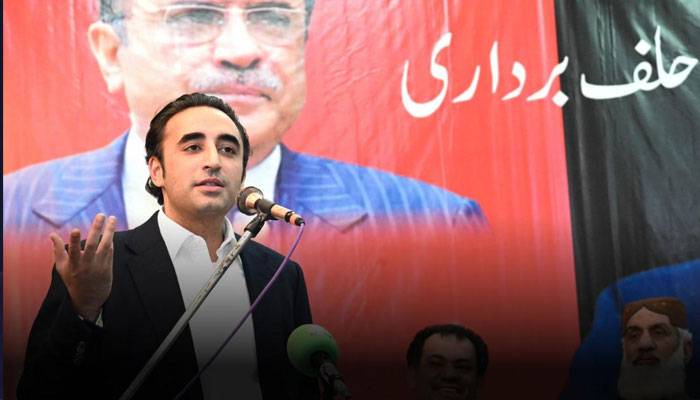 حکومت بغیر مشاورت فیصلے کرکے اپنے لئے مشکلات پیدا کررہی ہے،بلاول بھٹو