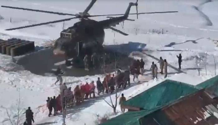 گریس ویلی :  پاک فوج کے تعاون  سے ہیلی کاپٹر سروسز، طبی سہولیات، سڑک کھلولنے کی کوششیں