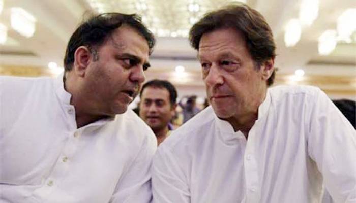 فوادچودھری کی عمران خان سے ملاقات،اہم پیغام سامنے آگیا