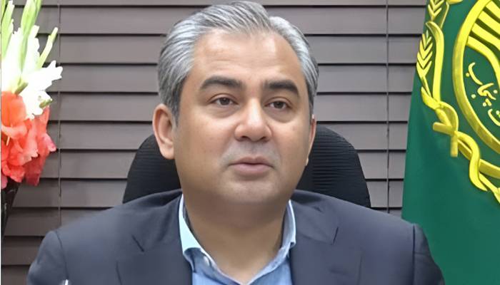 پاکستان کےخلاف ہتھیاراٹھانےوالوں سےآہنی ہاتھوں نمٹاجائےگا:محسن نقوی