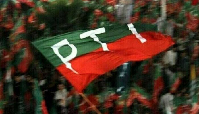 پی ٹی آئی کا حکومت سے نئے چیف الیکشن کمشنر کی تقرری کیلئے پارلیمانی کمیٹی بنانے کا مطالبہ
