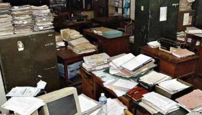 ہزاروں سرکاری ملازمین کو نکالنے کی تیاری،فہرست سامنے آگئی
