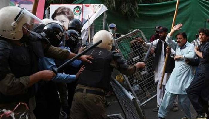 لاہور میں تحریک انصاف کیخلاف ایک بارپھر کریک ڈاؤن