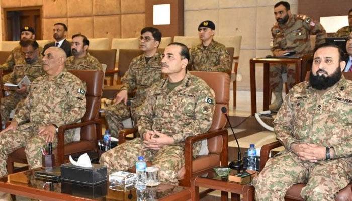 ہرقیمت پردوست نمادشمنوں  کی سازش ناکام بنائیں گے: آرمی چیف