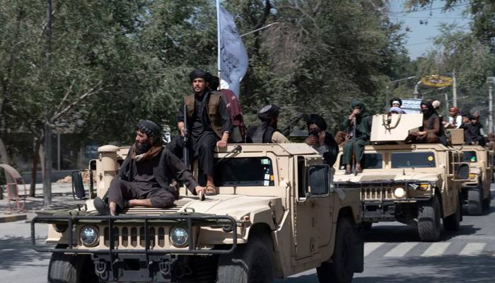 امریکی ہتھیارواپس لینے کی کوشش کرنےوالوں کیخلاف استعمال کریں گے،افغان طالبان
