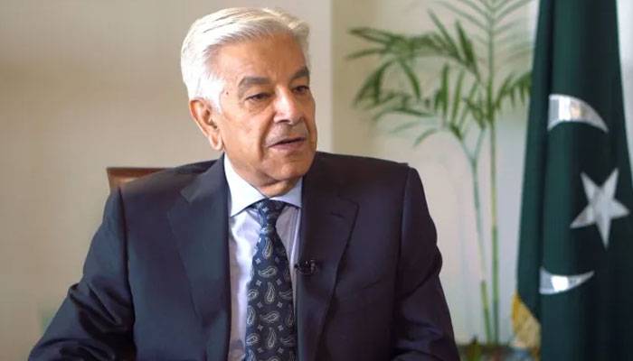 آج بھی ہمارے میڈیا پر سنسرشپ موجود ہے، خواجہ آصف 