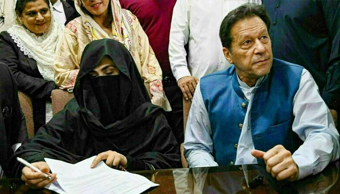 جیل میں غیر انسانی سلوک،اہلیہ سےملاقات بھی نہیں کروائی گئی،عمران خان کا عدالت سےرجوع