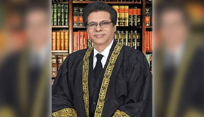 26 ویں ترمیم آئین کا حصہ،اسے پارلیمنٹ یا سپریم کورٹ ہی ختم کر سکتی ہے:جسٹس محمد علی مظہر