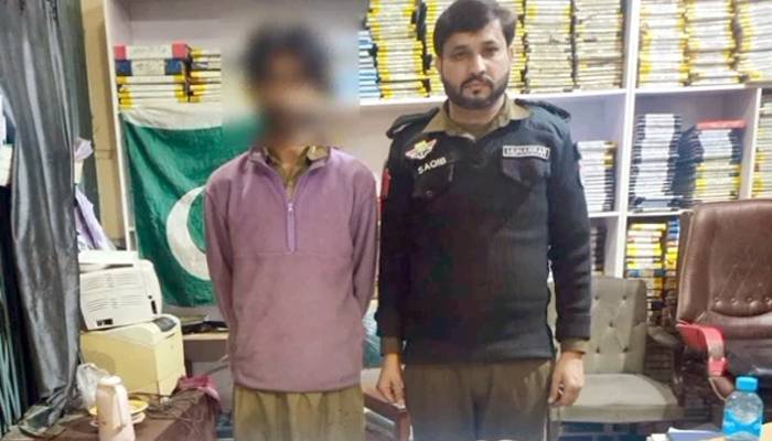 کم عمر بچوں کو3ماہ تک زیادتی کا نشانہ بنانےوالاپھل فروش گرفتار