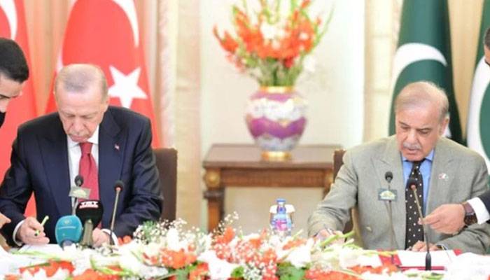 پاکستان ، ترکیہ کے درمیان متعدد معاہدوں ، مفاہمت کی یادداشتوں پر دستخط