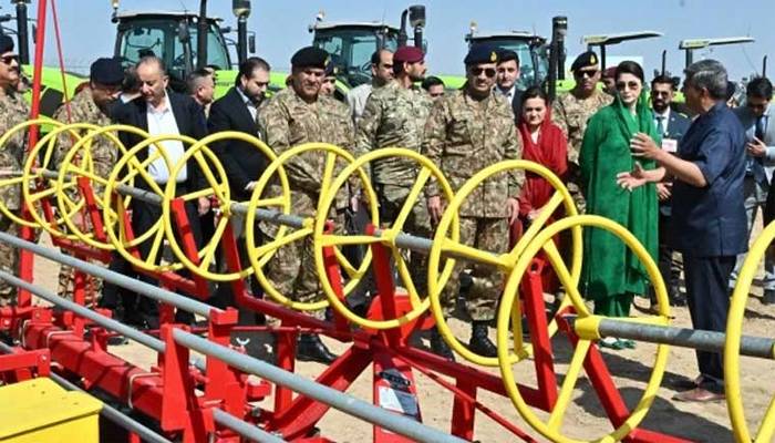 پنجاب پاکستان کا زرعی پاور ہاؤس بن گیا، فوج حمایت جاری رکھے گی: آرمی چیف