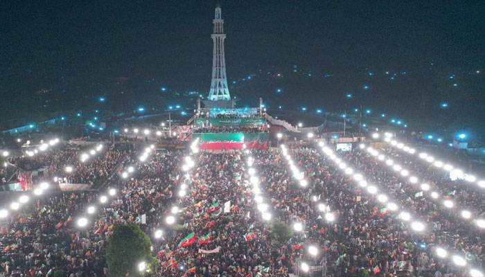 پی ٹی آئی کا مینار پاکستان پر جلسہ، ڈپٹی کمشنر کو نئی درخواست دیدی گئی