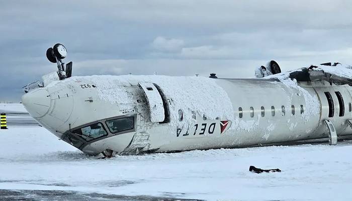 Delta Offers $30,000 to Passengers on Plane That Crashed in Toronto