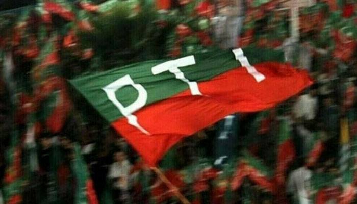 عمران خان کی رہائی کیلئے  بنائی کمیٹی دھڑے بندی کا شکار ہوگئی