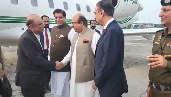  صدر مملکت لاہور پہنچ گئے، دورے کی اہم تفصیلات سامنے آگئیں
