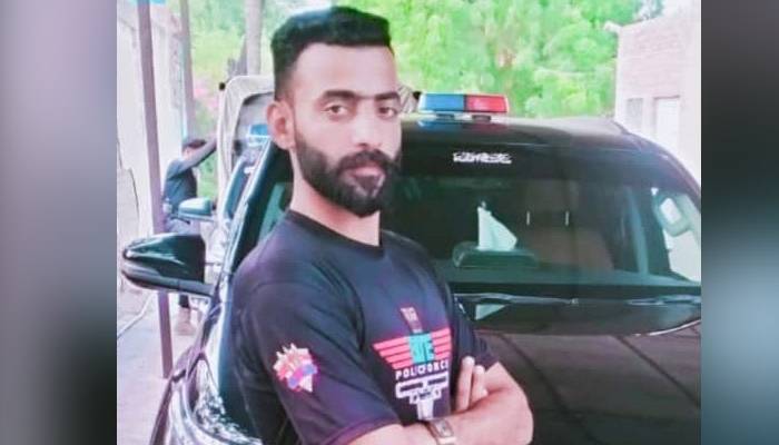 روجھان:انڈس ہائی وے پر ایلیٹ فورس کی گاڑی الٹنےسے1اہلکار شہید