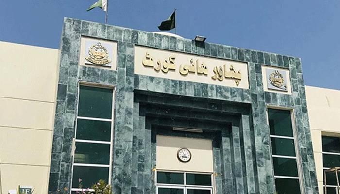 پشاورہائیکورٹ نے PTI کےسابق MNAکوگرفتارکرنے سے روک دیا