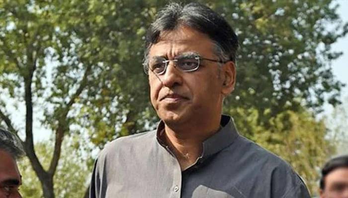 سابق وفاقی وزیر اسد عمر کی عبوری ضمانتیں خارج 