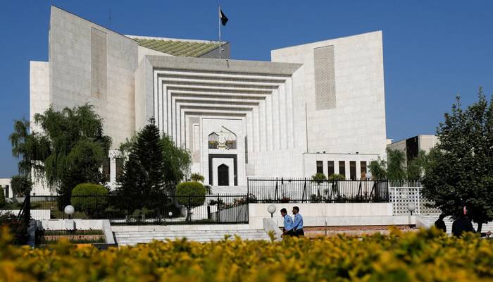 ملٹری کورٹ پر اعتراض ہے کہ ٹرائل غیر جانبدار نہیں ہوتا:آئینی بینچ