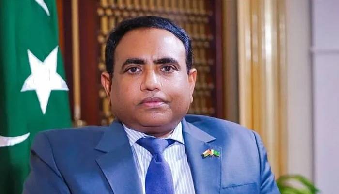 پاکستانی سفیر کو امریکا سے ڈی پورٹ کردیا گیا