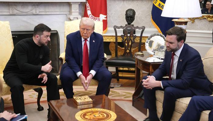 یوکرینی صدر نےتلخ کلامی پر ڈونلڈ ٹرمپ سے معافی مانگ لی