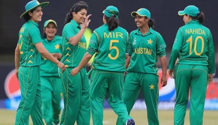 وومن ڈومیسٹک کرکٹرز کیلئے بری خبر، معاوضوں پربڑا کٹ لگ گیا