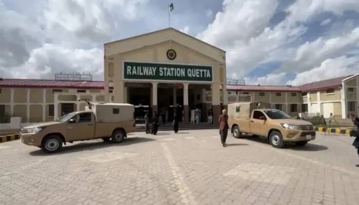 وزیراعظم کی زیرصدارت اجلاس،دہشتگردی کےماسٹرمائنڈزکیخلاف پوری قوت سےکارروائی پراتفاق