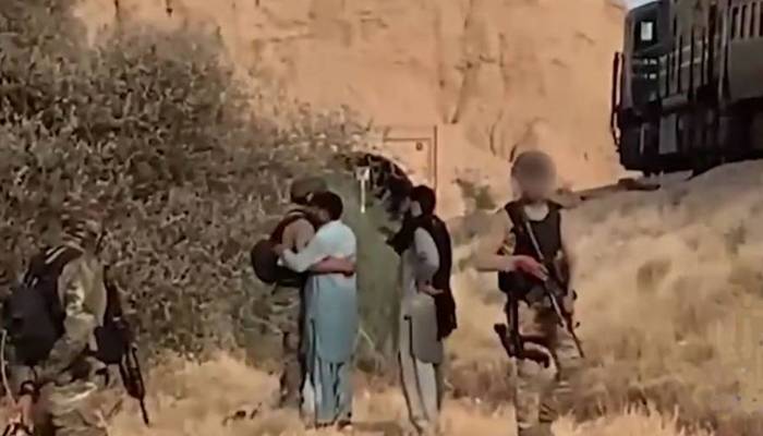 جعفر ایکسپریس پر حملہ، مسافروں کو ریسکیو کرنے کی ویڈیو سامنے آگئی