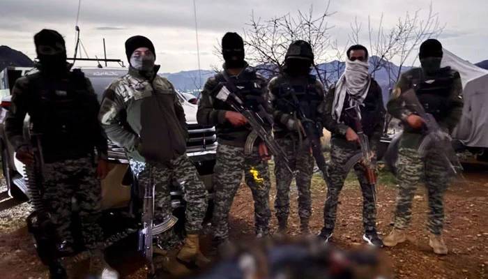 خیبرپختونخوا میں سکیورٹی فورسز کی کارروائیاں، 9 خوارج  ہلاک