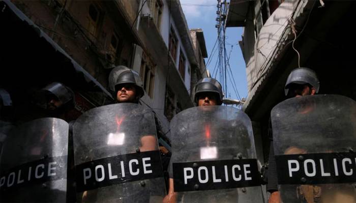خیبرپختونخوا میں دہشت گردوں کے تین حملے، پولیس کی بروقت کارروائی سے حملے پسپا