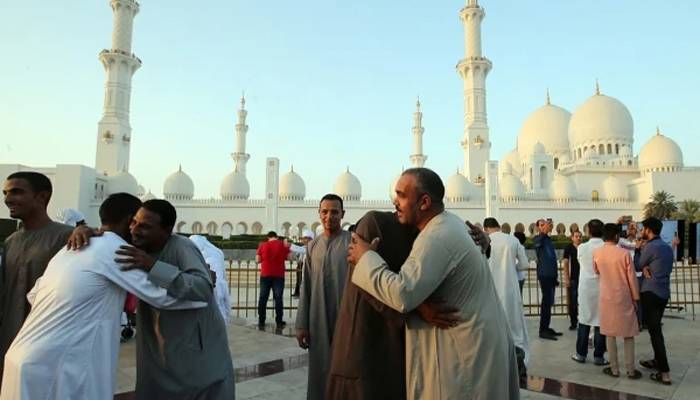 متحدہ عرب امارات میں عیدالفطرکی تعطیلات کا اعلان ہوگیا