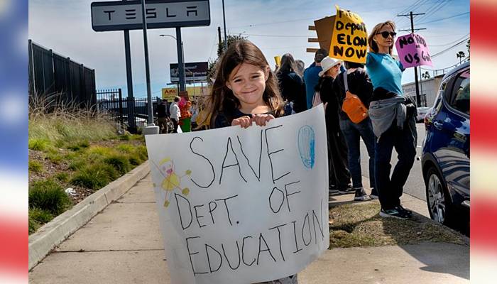 Trump to order a plan to shut down the US Education Department