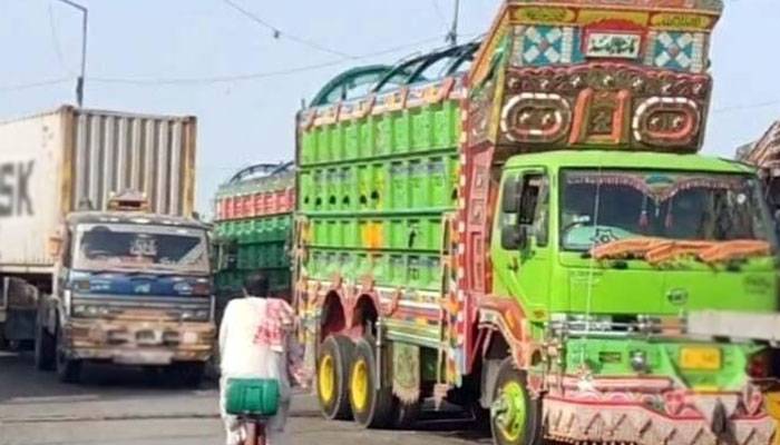 جڑواں شہروں میں 2 روز کیلئے ہیوی ٹریفک کا داخلہ بند